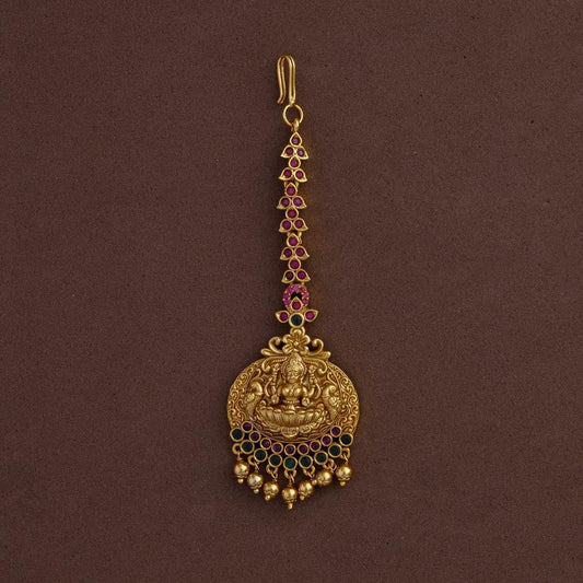 nakshi tikka