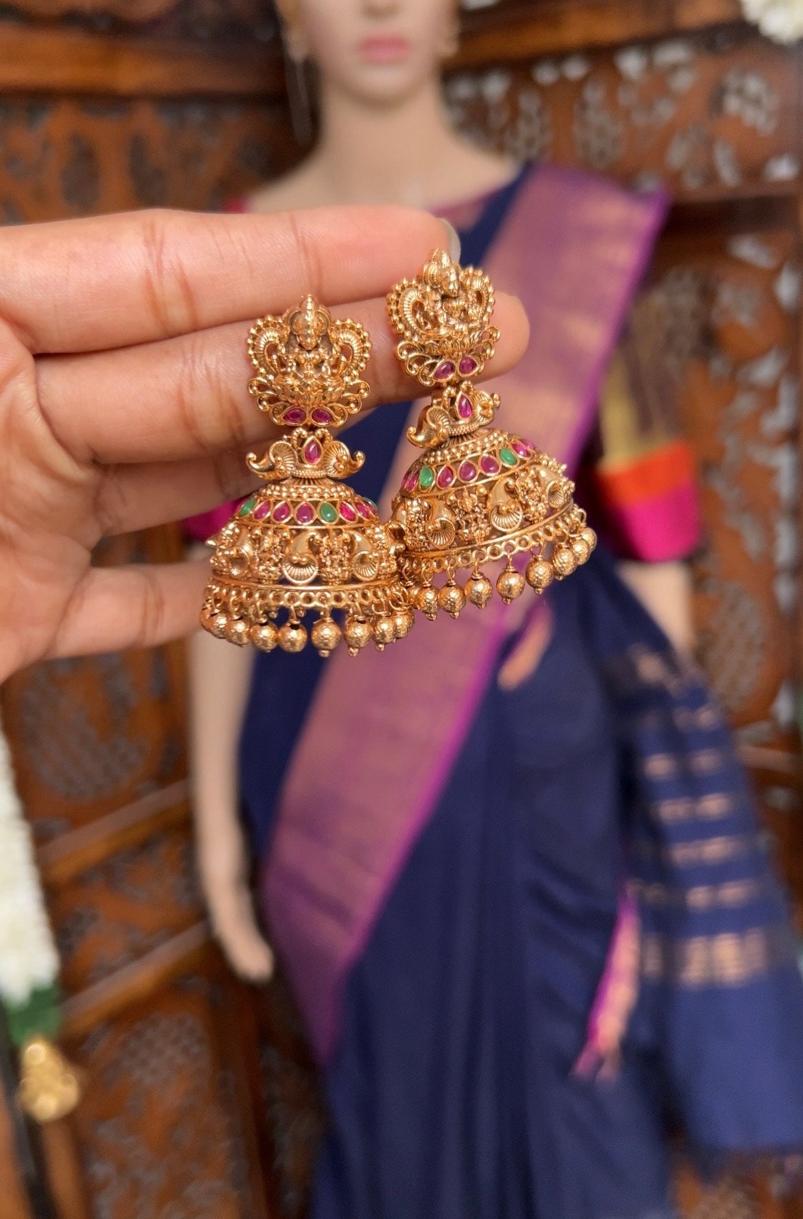 Lakshmi kooda jhumka - Suki