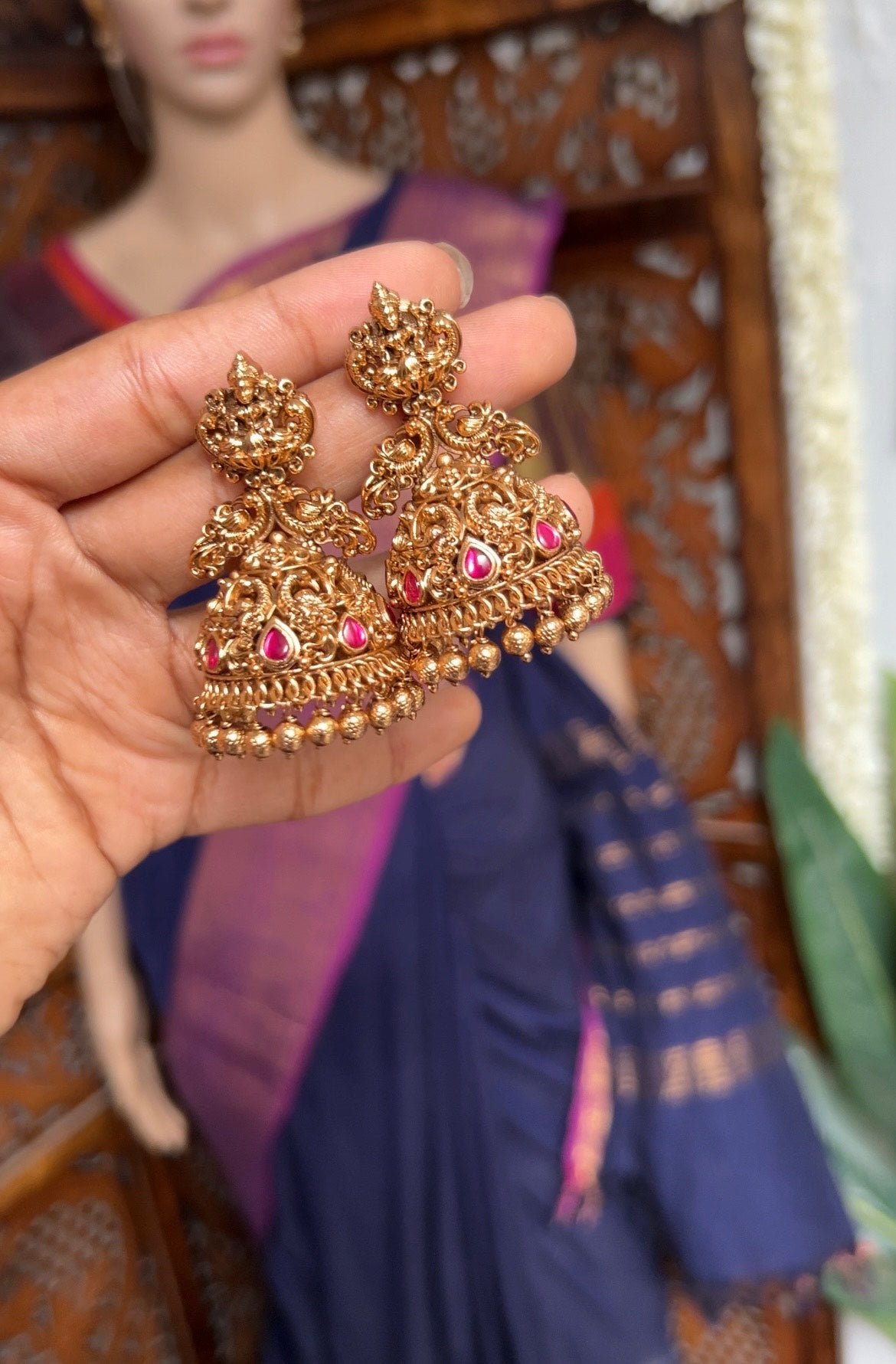 Peacock lakshmi kooda jhumka - Suki