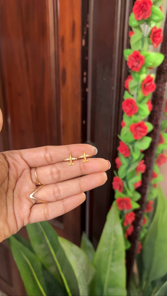 Baby earstud