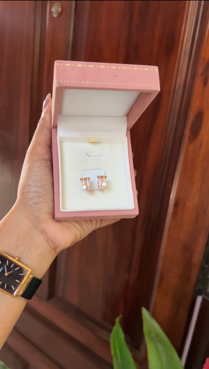 Hoop earring - gold