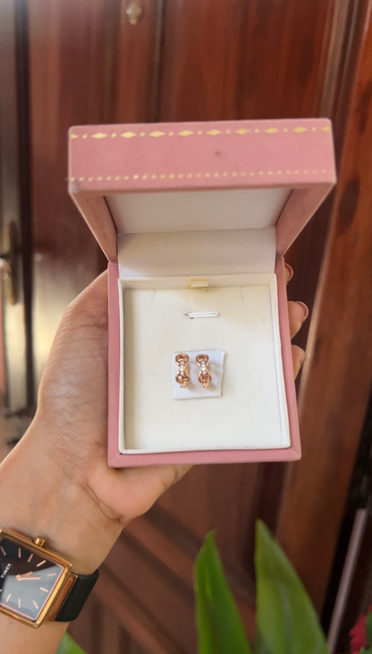 Hoop earring - gold