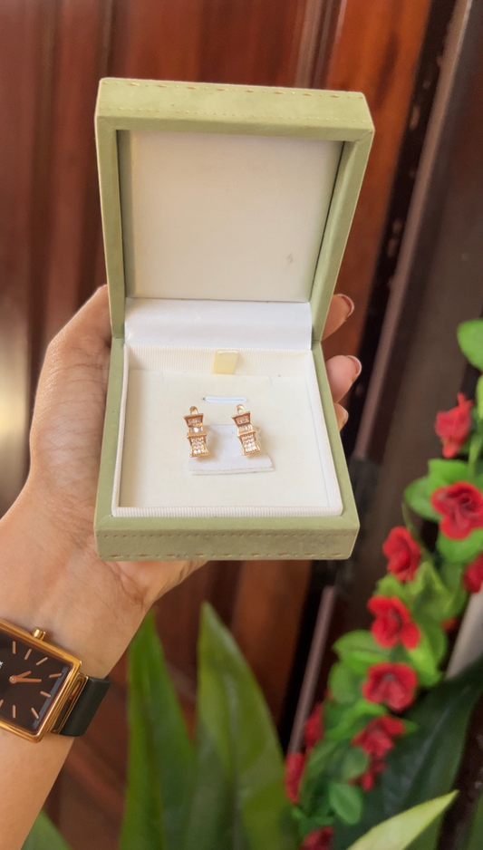 Hoop earring - gold