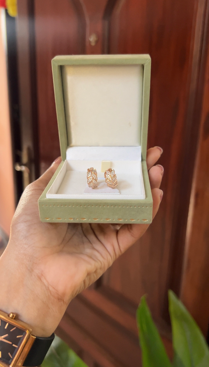 Hoop earring - gold