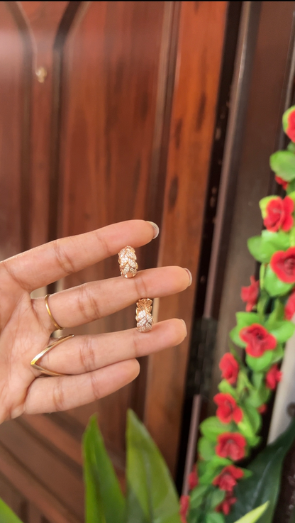 Hoop earring - gold