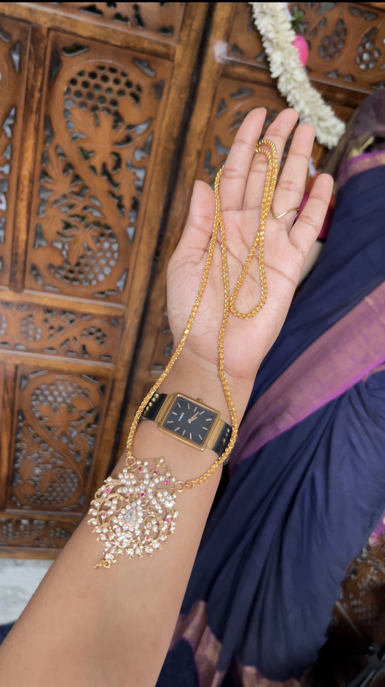 Vintage dollar chain