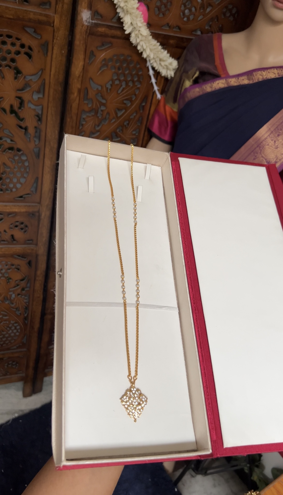 Vintage dollar chain