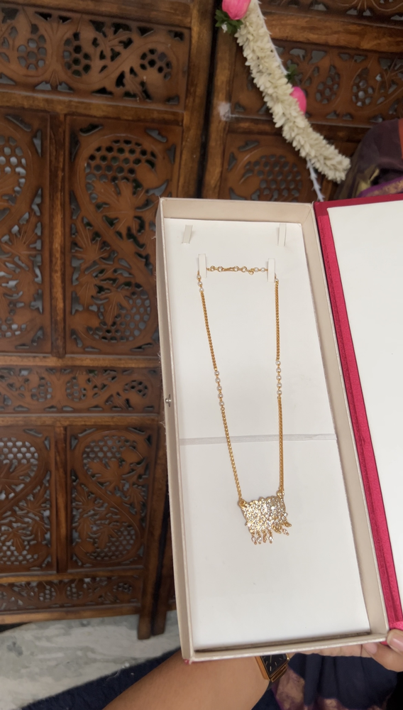 Vintage dollar chain