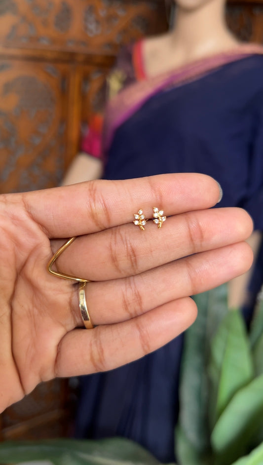 Baby -earstud