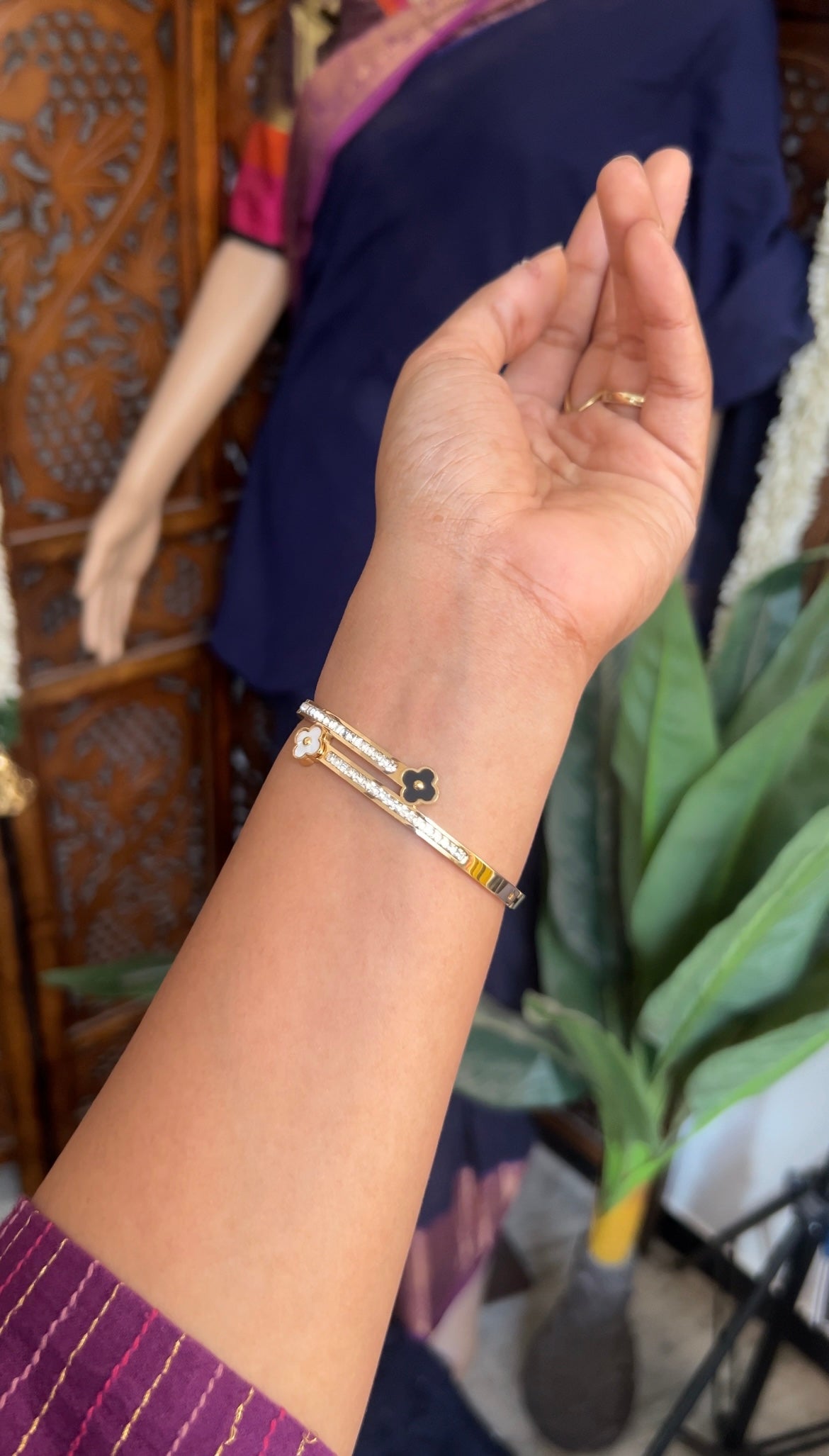 Bracelet (single)