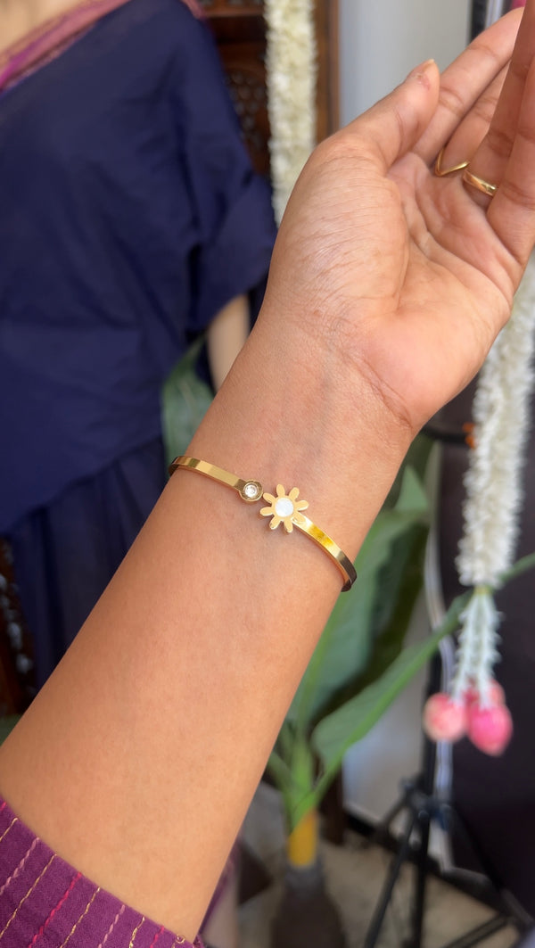 Bracelet (single)