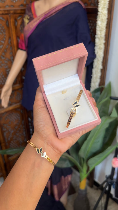Bracelet (singles