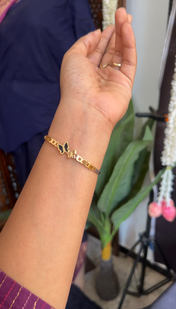 Bracelet (singles