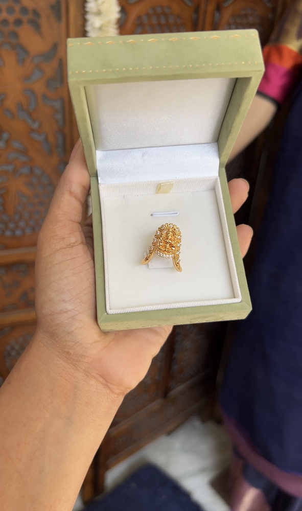 Ring