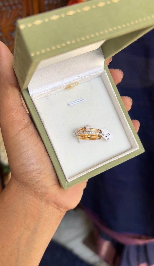 Ring -gold (size 9)