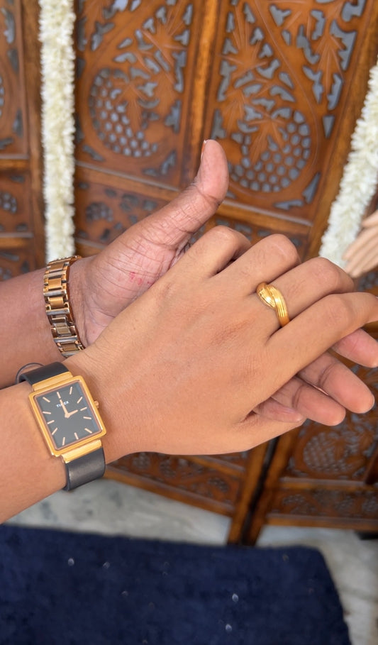 Ring -gold ( size 10 )