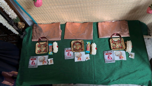 Festive Return Gift - (Set Of 3)