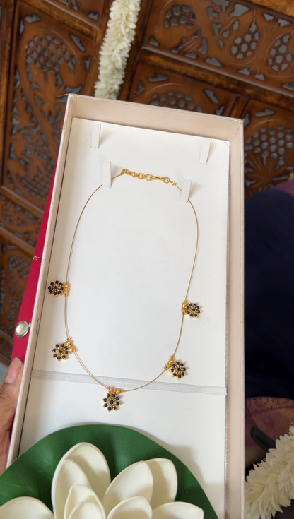 9 floral invisible - Blue