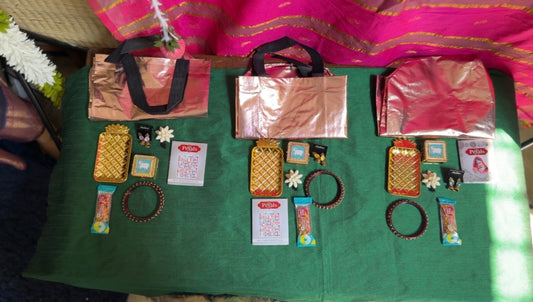 Festive Return Gift - (Set Of 3)
