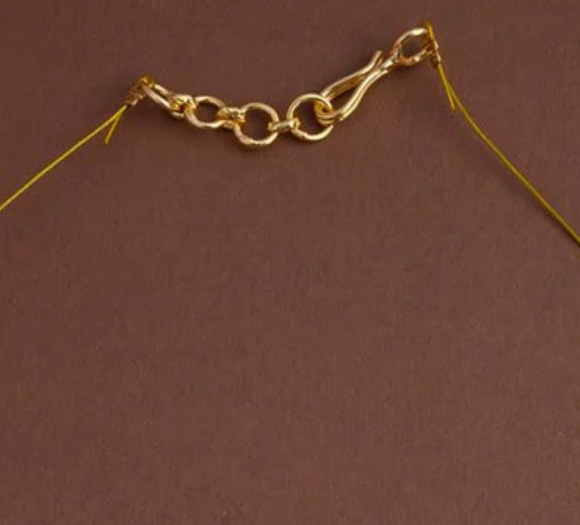 Green dots invisible