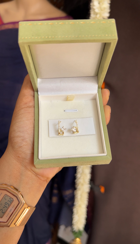 Semi earcuff - gold