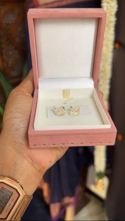 Swan Earstud - gold