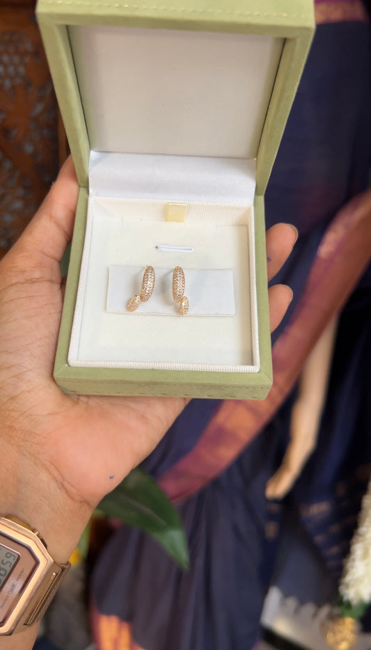 Korean ear dangler - gold