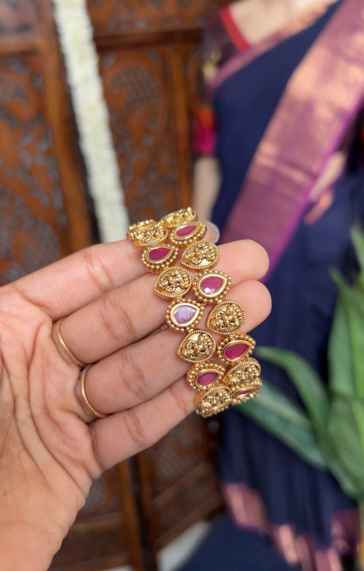 Nayanthara bangles - Rukhu -rukhu