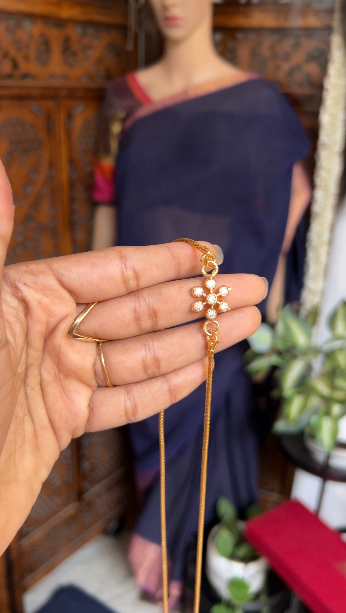 Mugappu chain (30 inches)