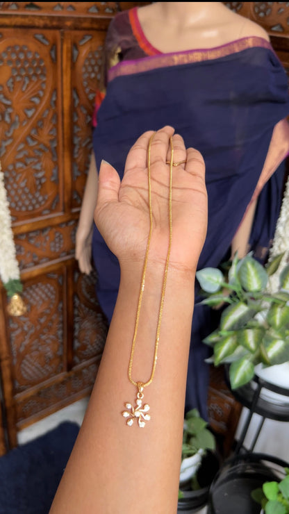 Dollar chain(Rangoli white)