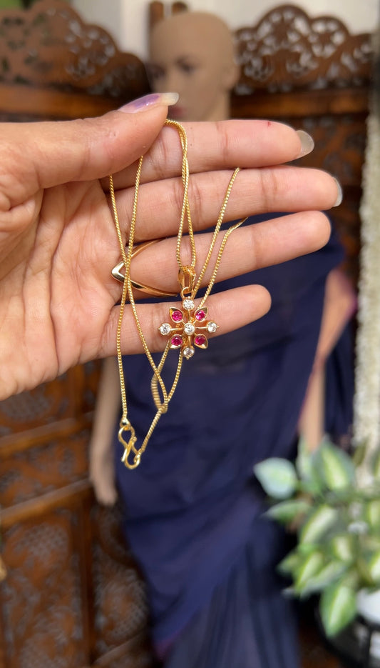 Dollar chain (9stone white with ruby)