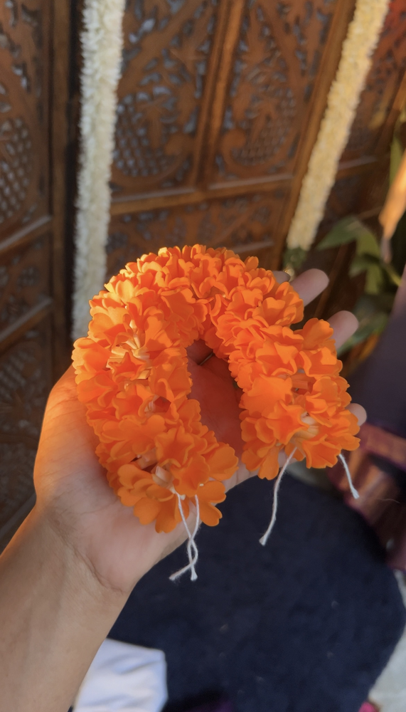 Kanagambaram (7.5 inch)