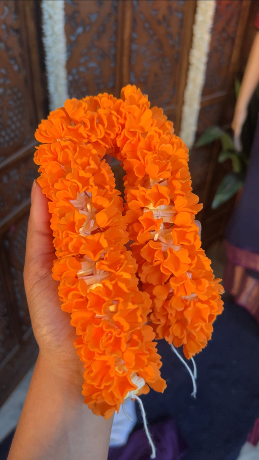 Kanagambaram (17 inch)
