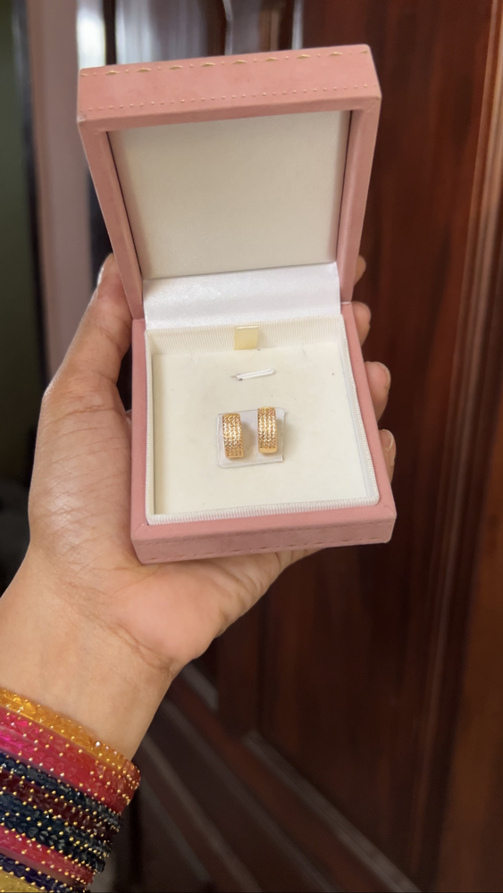 Hoop earring