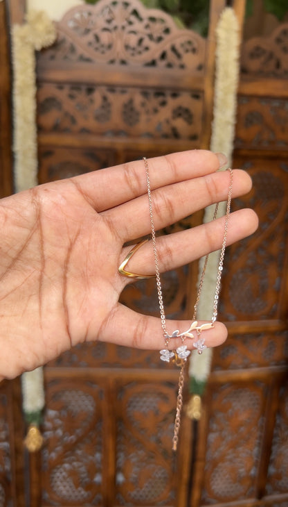 Chain - leafy bead (rose gold)
