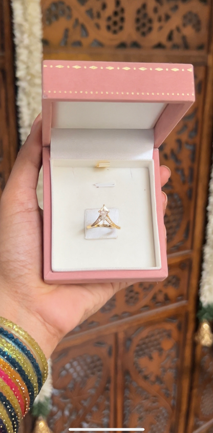 V - Ring