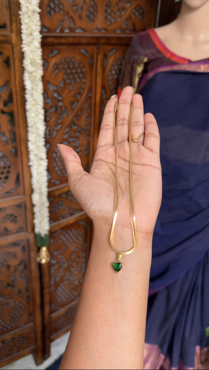 Chain - green heart - anti rarnish