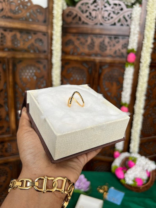 vanki ring - black