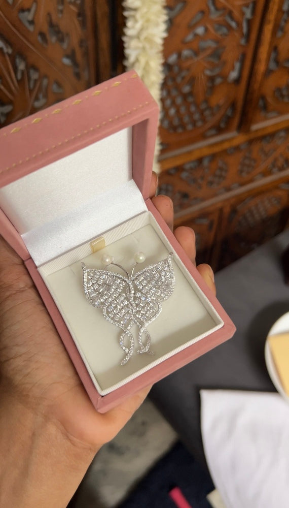 Brooch - butterfly - silver