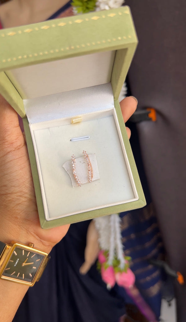 Earclimber - Rose gold