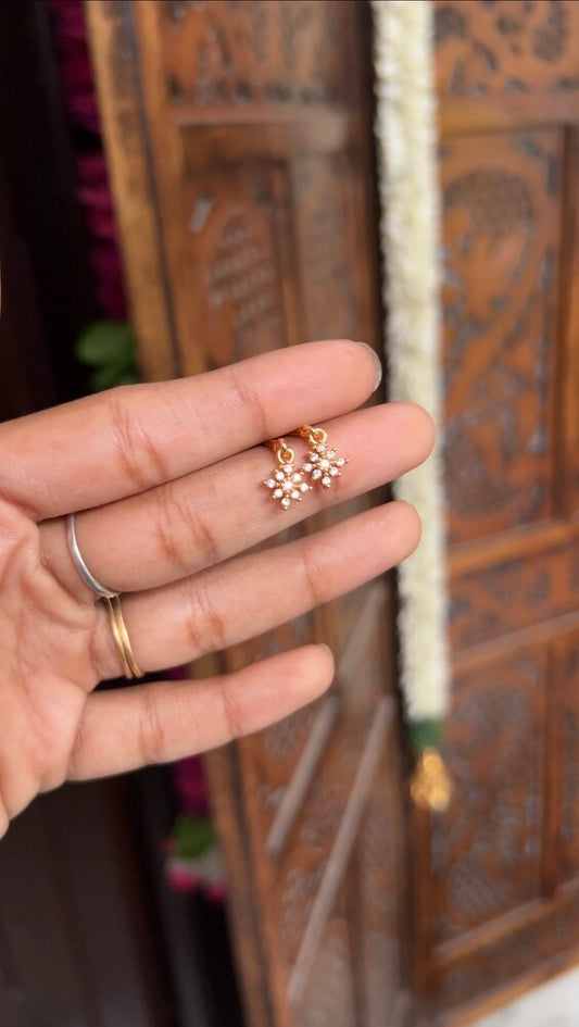 Bugadi earring - 9 stones