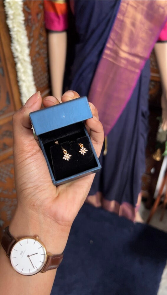 Bugadi earring - 9 stones