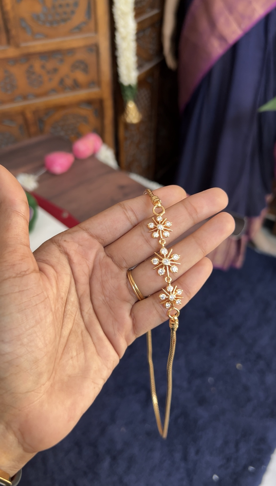 Mugappu chain
