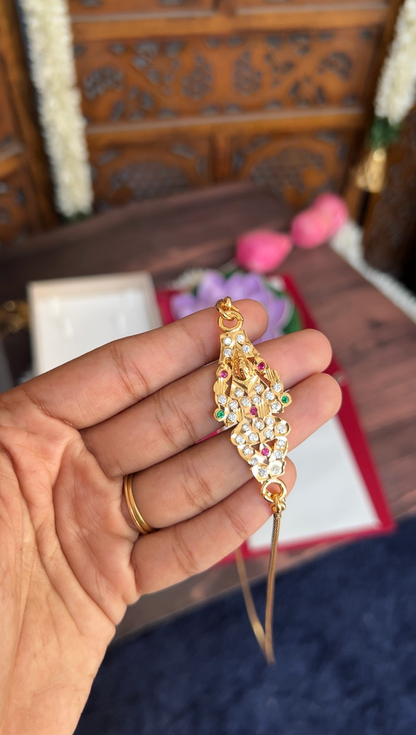 Mugappu chain