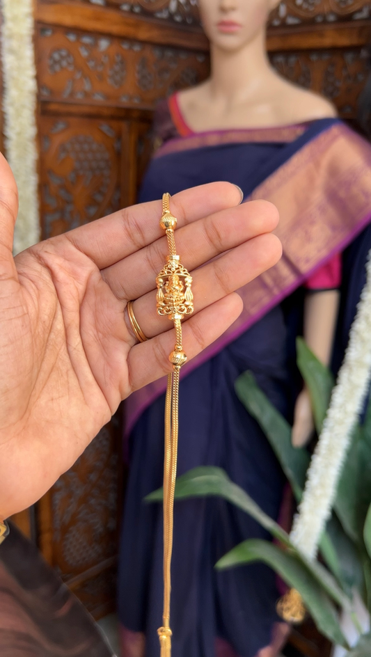 Mugappu chain