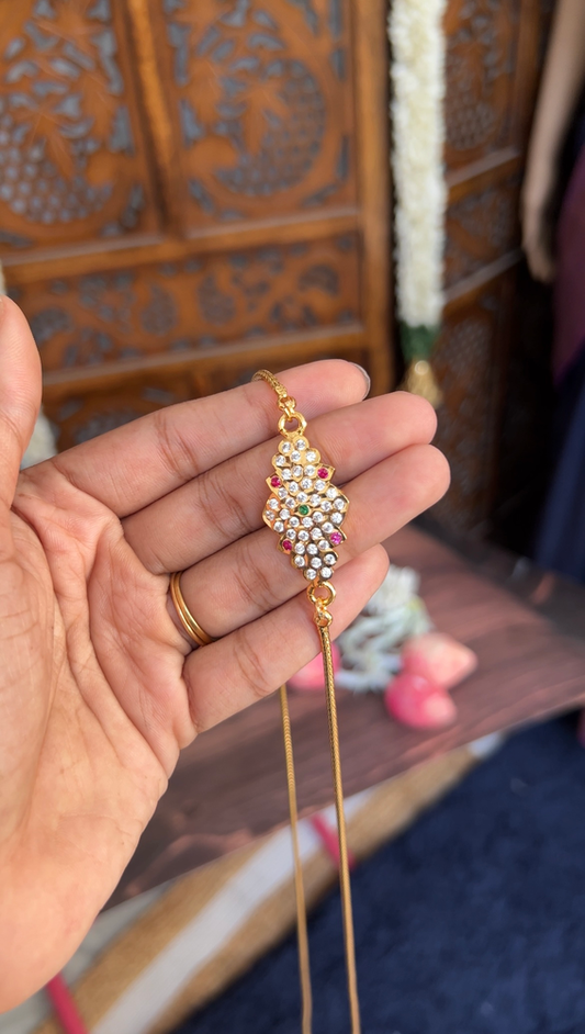 Mugappu chain