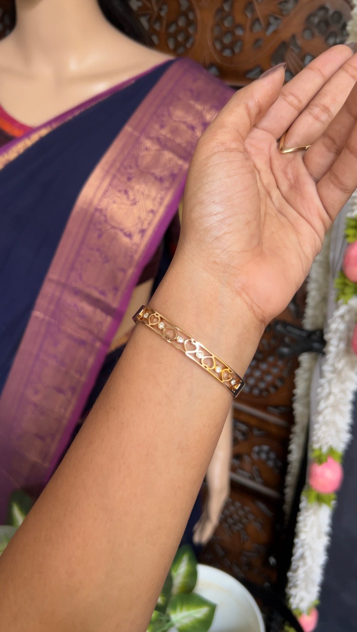 Bracelet