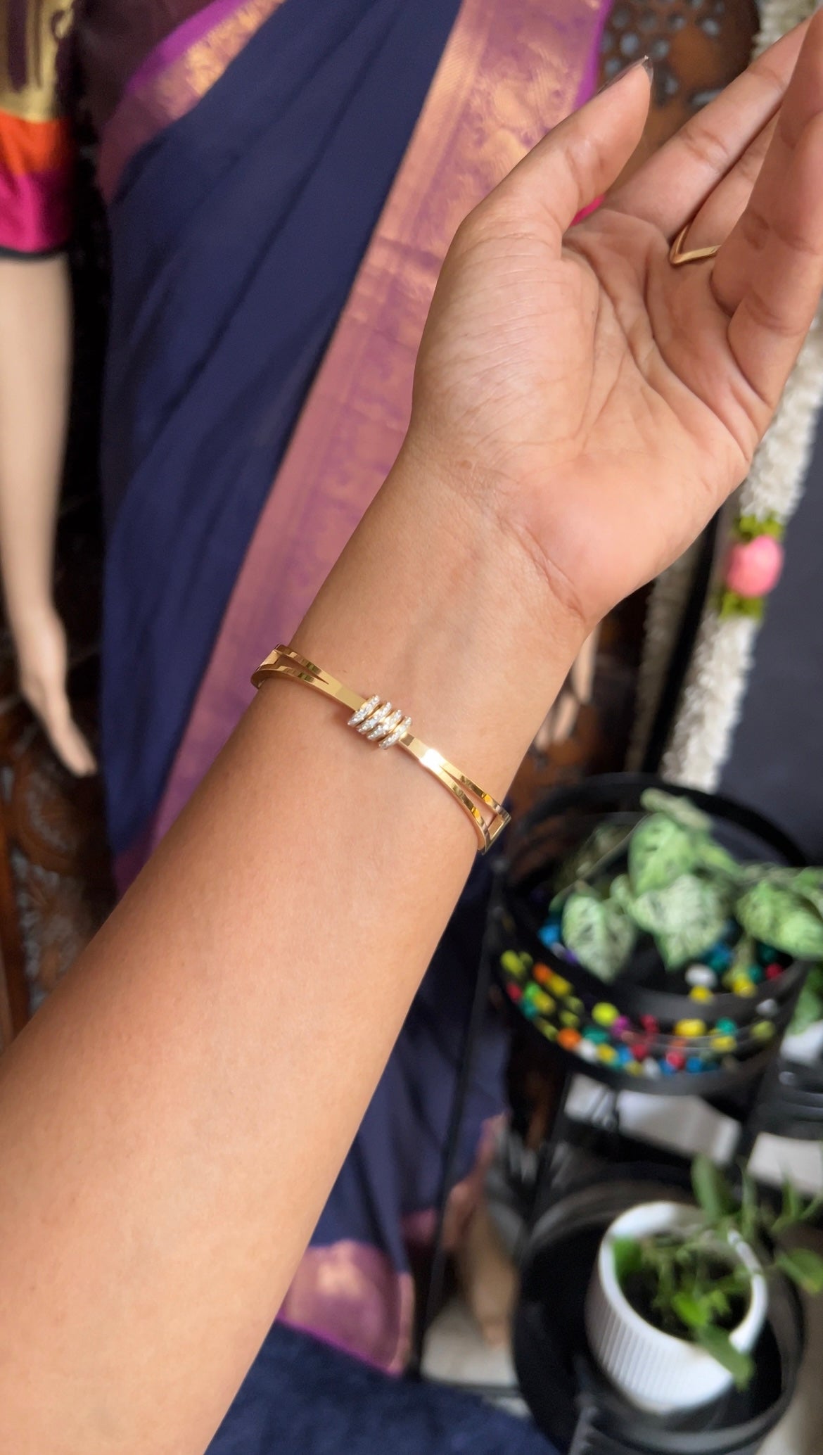 Bracelet