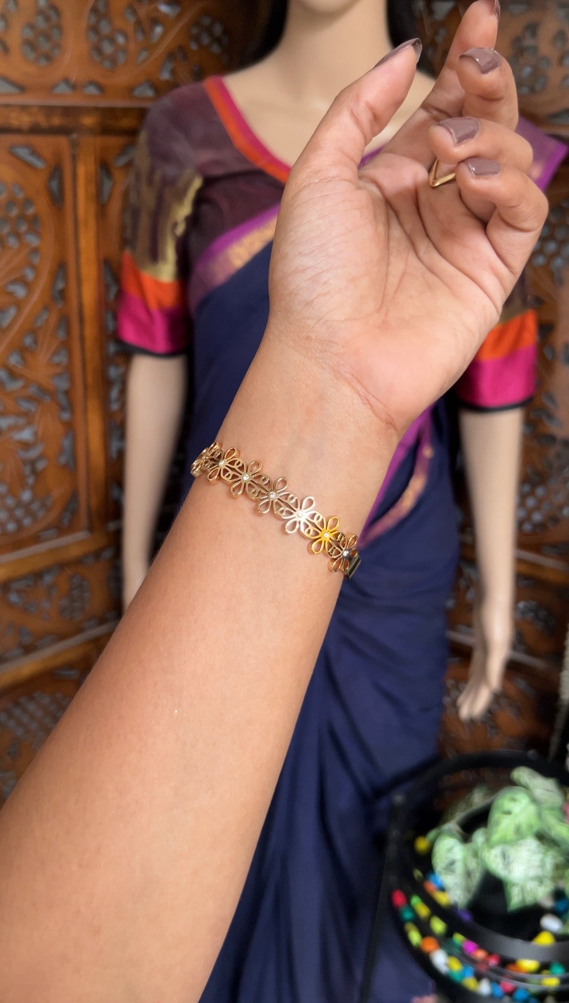 Bracelet