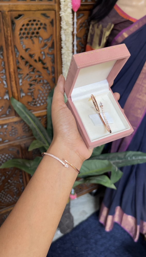 Bracelet (rose gold )